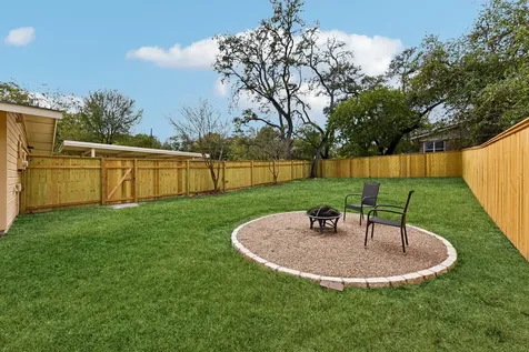 202 E Caddo Street Austin TX 78753
