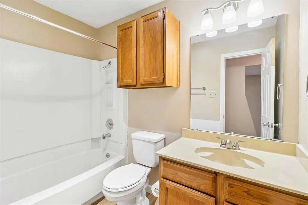 13355 Water Oak Lane Austin TX 78729