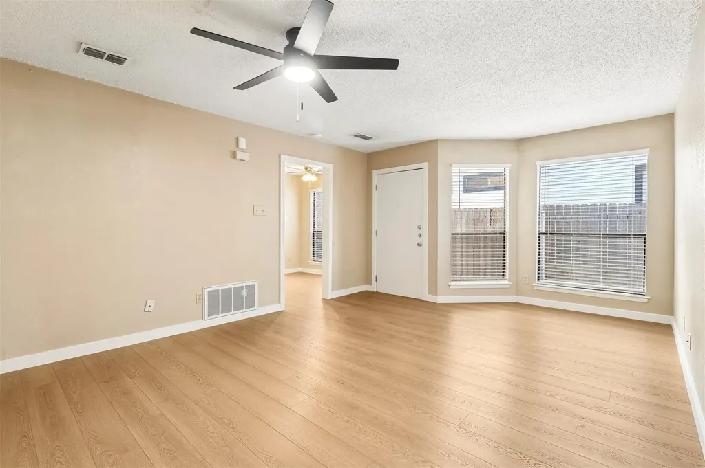 13355 Water Oak Lane Austin TX 78729