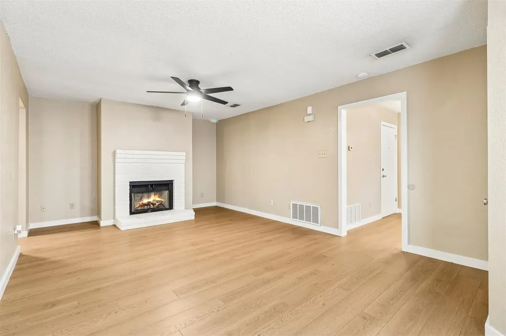13355 Water Oak Lane Austin TX 78729