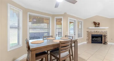212 Lakemont Drive Hutto TX 78634