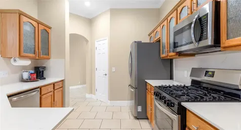212 Lakemont Drive Hutto TX 78634
