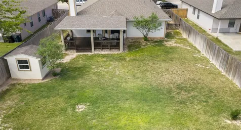 212 Lakemont Drive Hutto TX 78634