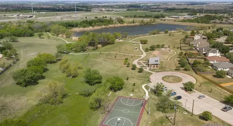 212 Lakemont Drive Hutto TX 78634