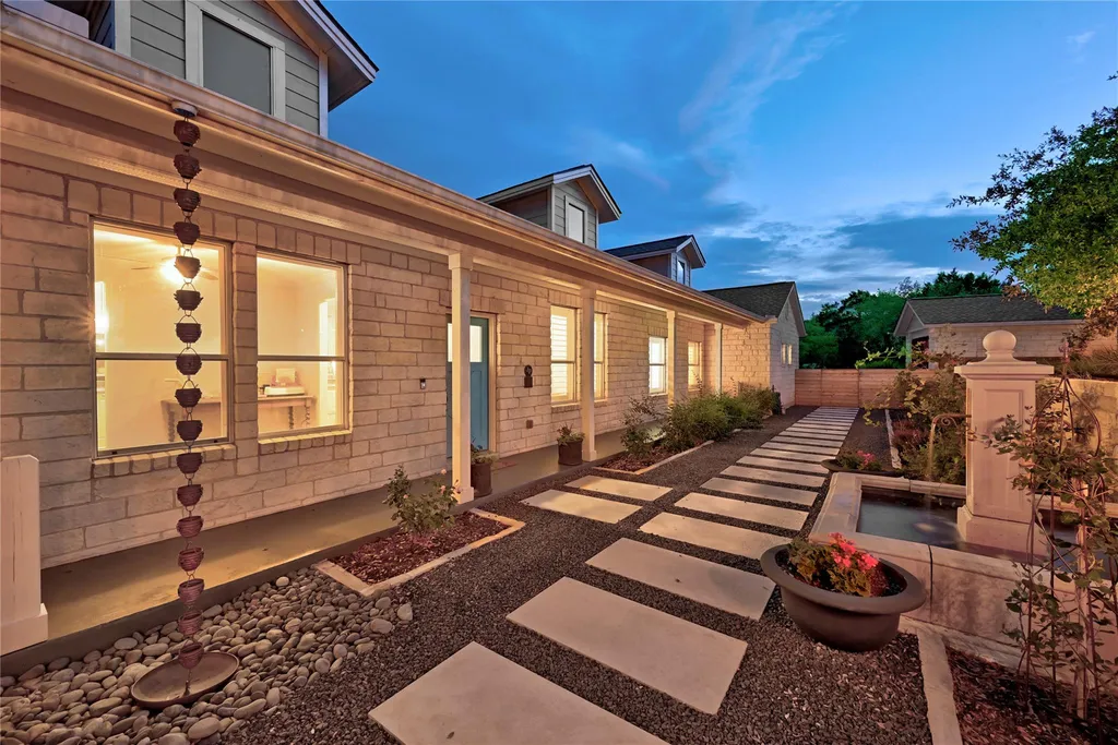 4115 Noon Day Cove Spicewood TX 78669