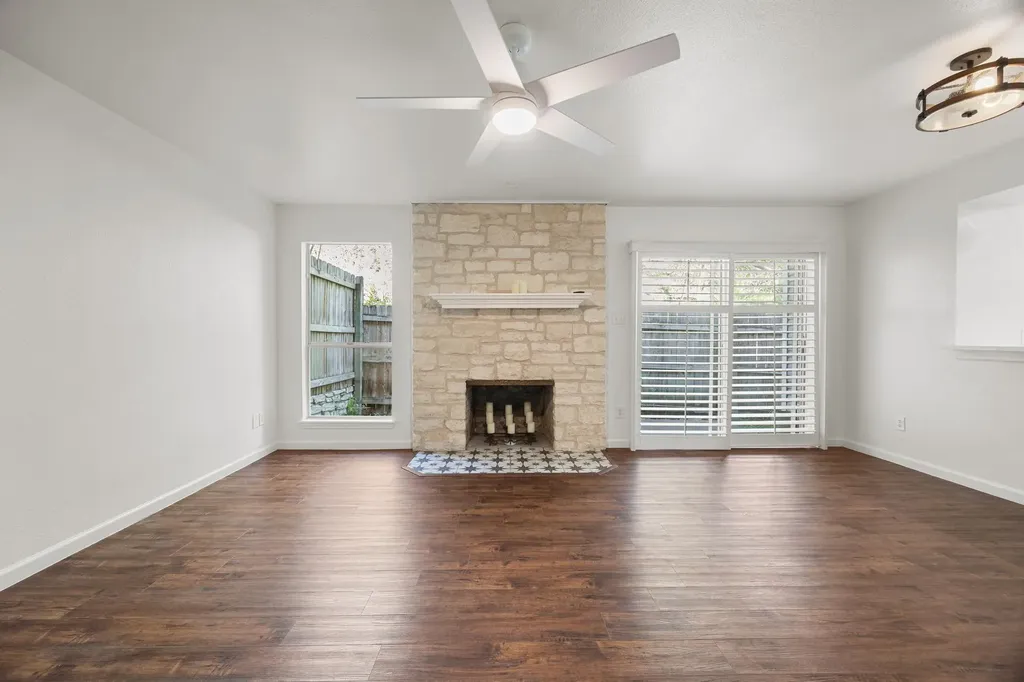 6821 Old Quarry Lane Austin TX 78731
