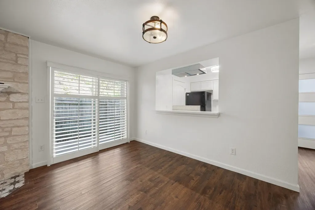 6821 Old Quarry Lane Austin TX 78731