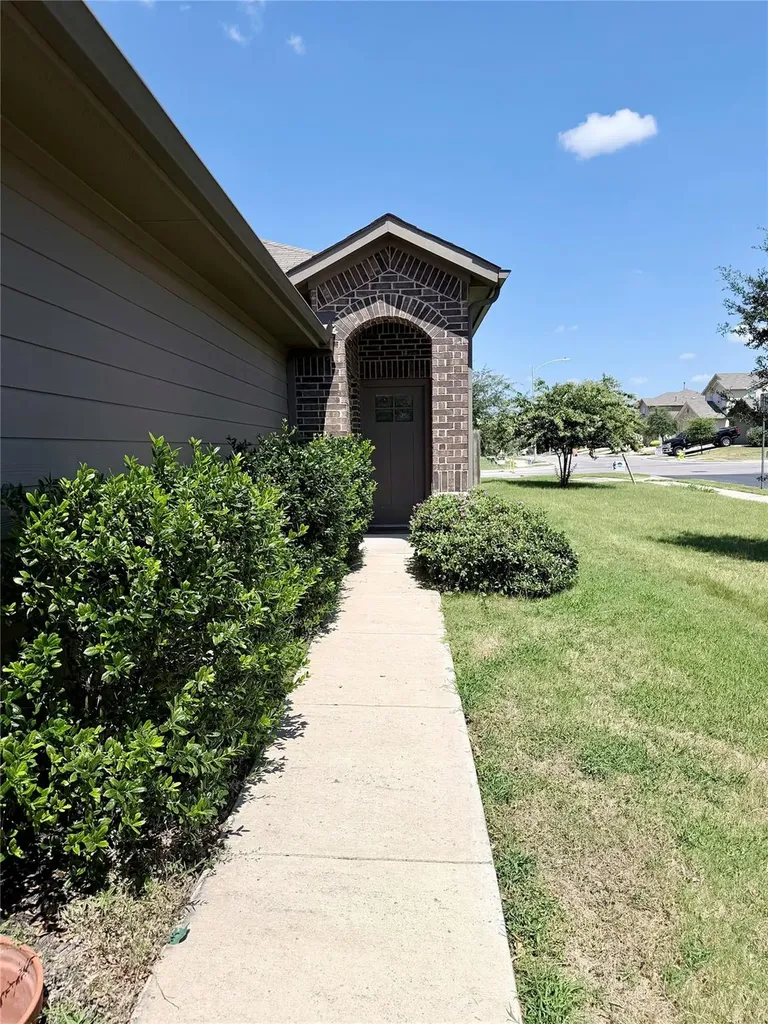 13940 Heywood Drive Pflugerville TX 78660