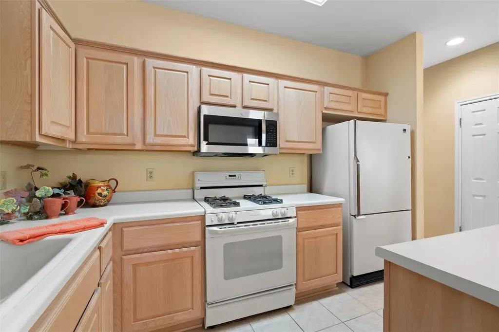 214 Whispering Wind Drive Georgetown TX 78633