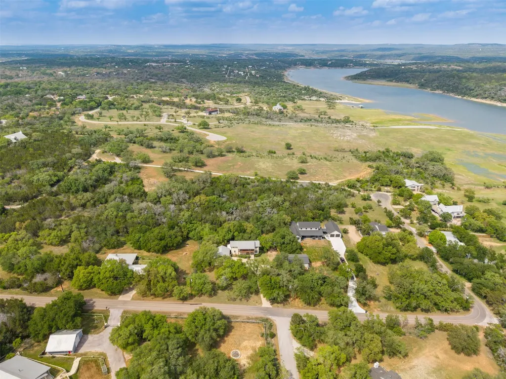 326 Lost Cove Drive Spicewood TX 78669