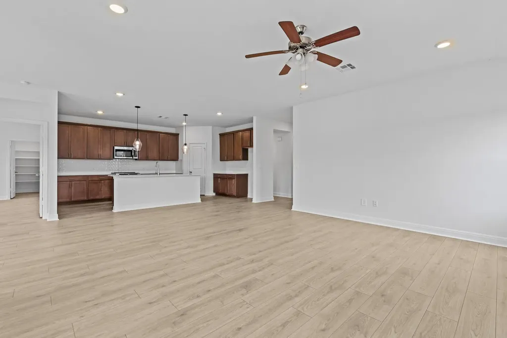253 Rivers Edge Drive Georgetown TX 78628