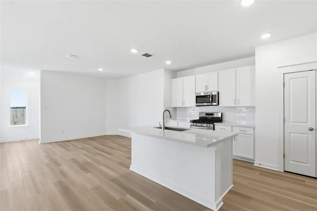 263 Oriole Street Kyle TX 78640