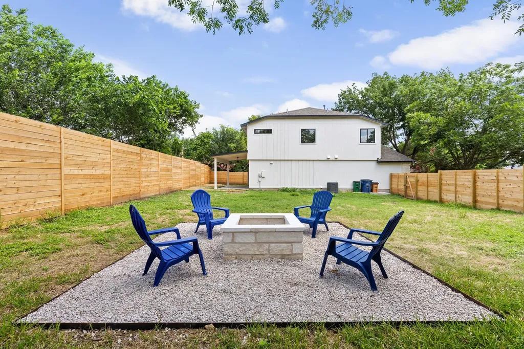 8708 Cretys Cove Austin TX 78745