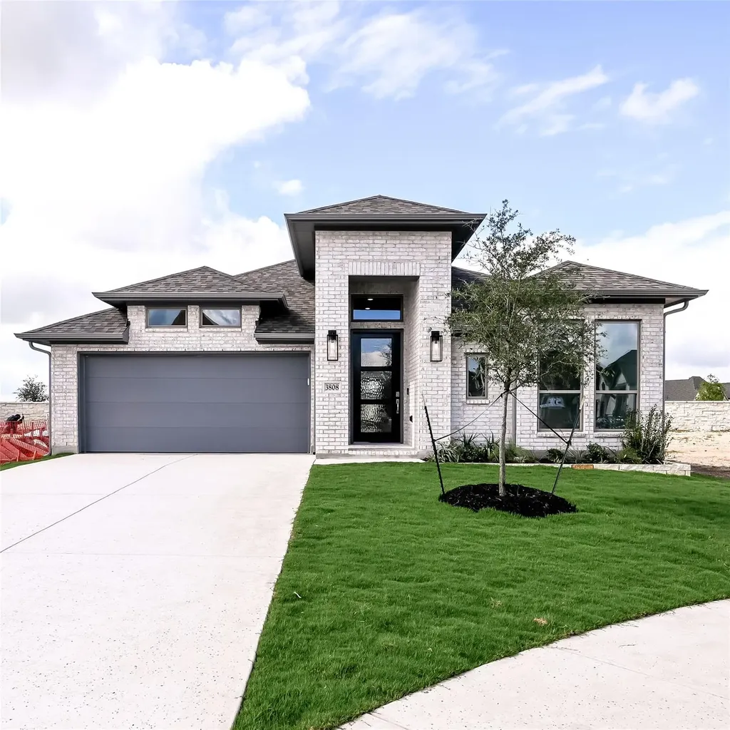 3808 Sonesta Street Lockhart TX 78644