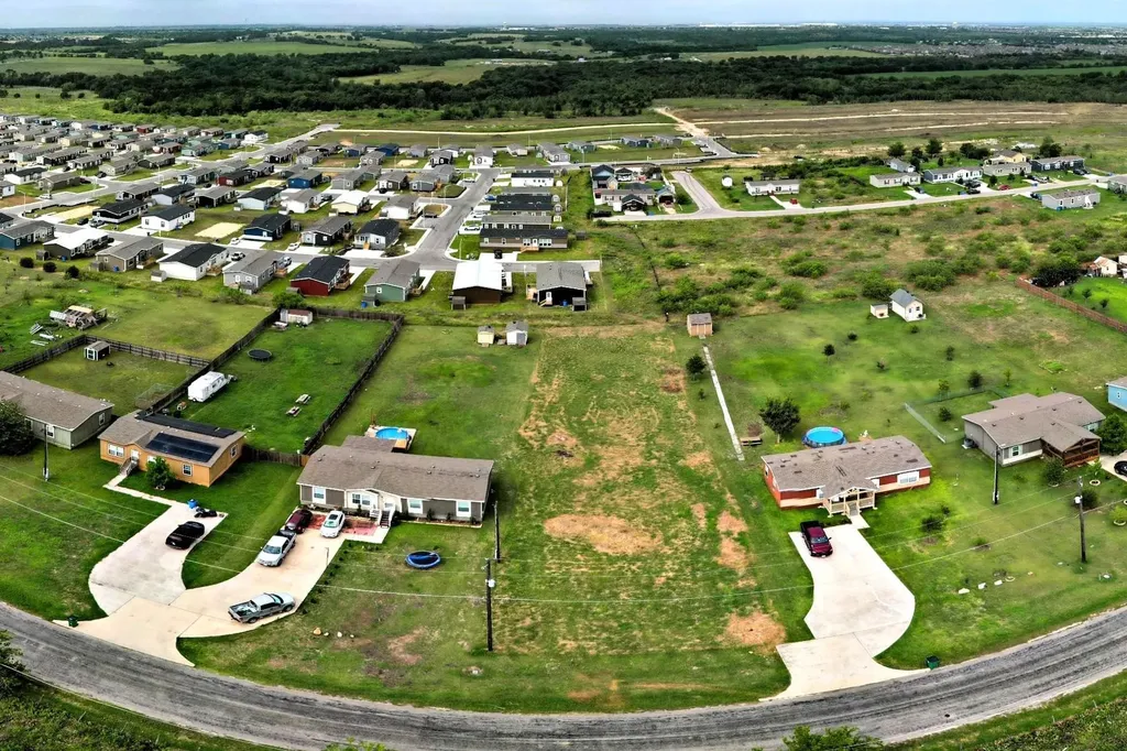 2874 Cotton Gin Road Kyle TX 78640
