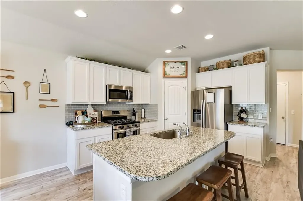 408 Red Matador Lane Leander TX 78641