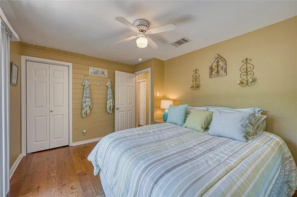113 Red Bird Drive Kingsland TX 78639
