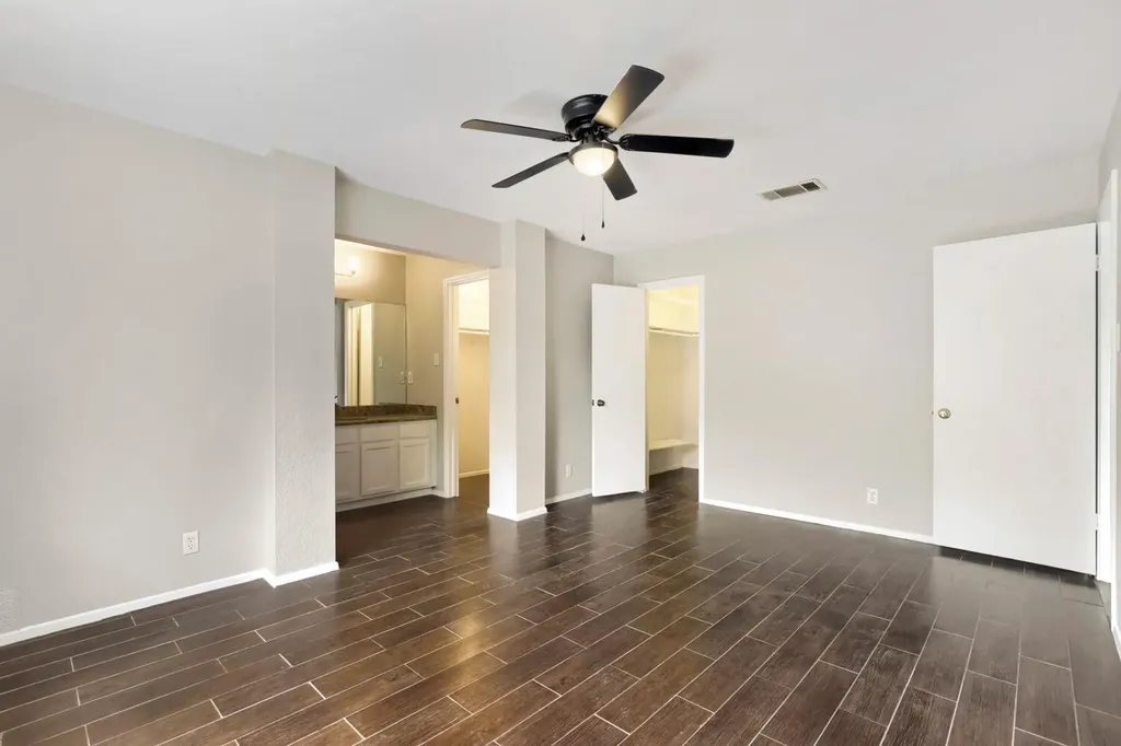 13113 Billiem Drive Austin TX 78727
