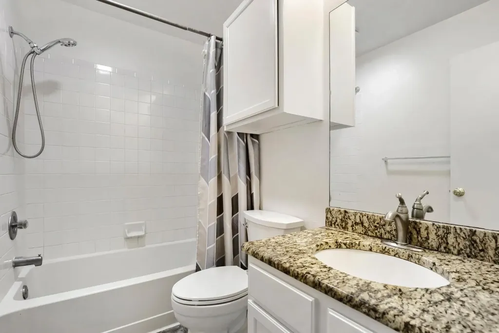13113 Billiem Drive Austin TX 78727
