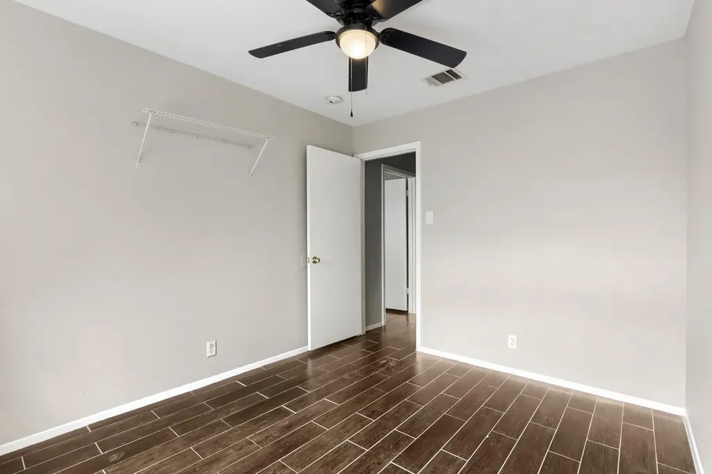 13113 Billiem Drive Austin TX 78727