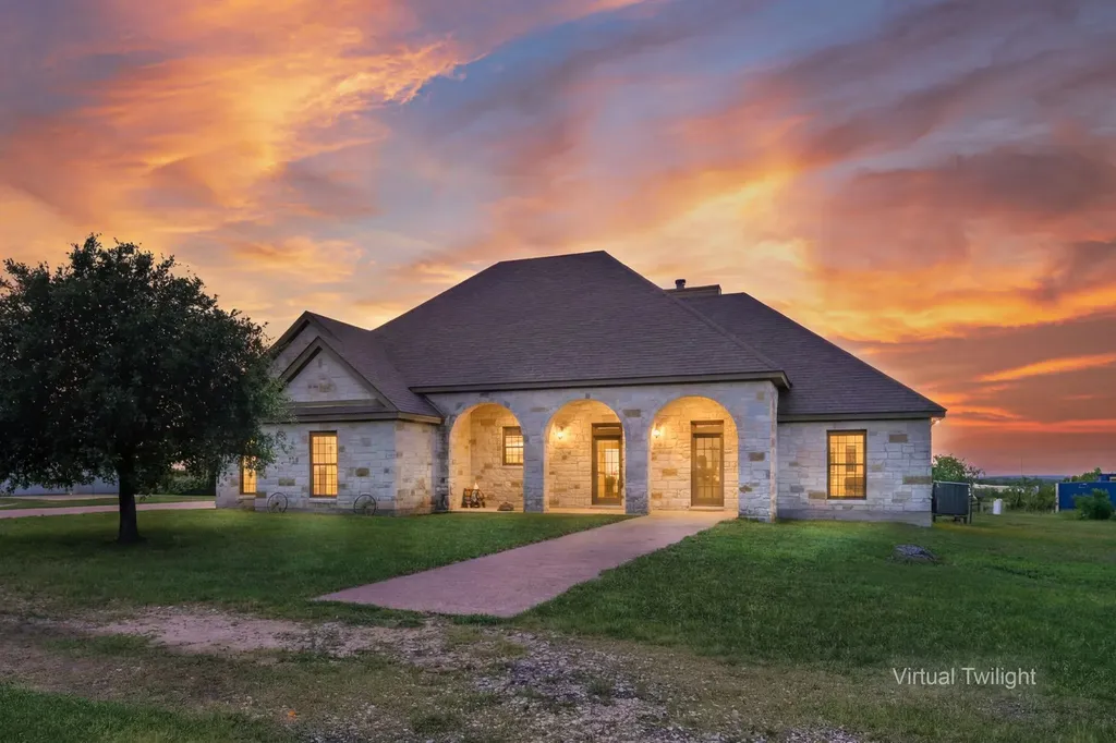 701 County Road 107 Georgetown TX 78626