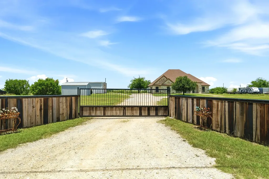 701 County Road 107 Georgetown TX 78626