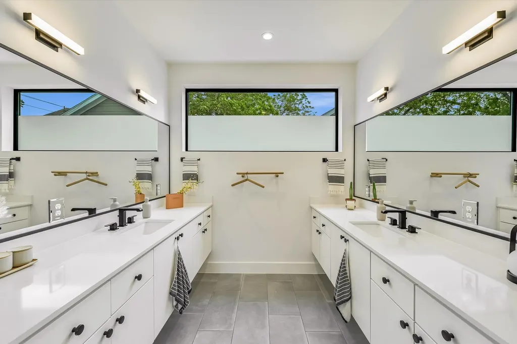 1903 Frazier Avenue Austin TX 78704
