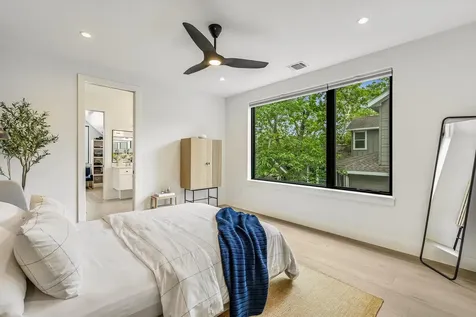 1903 Frazier Avenue Austin TX 78704