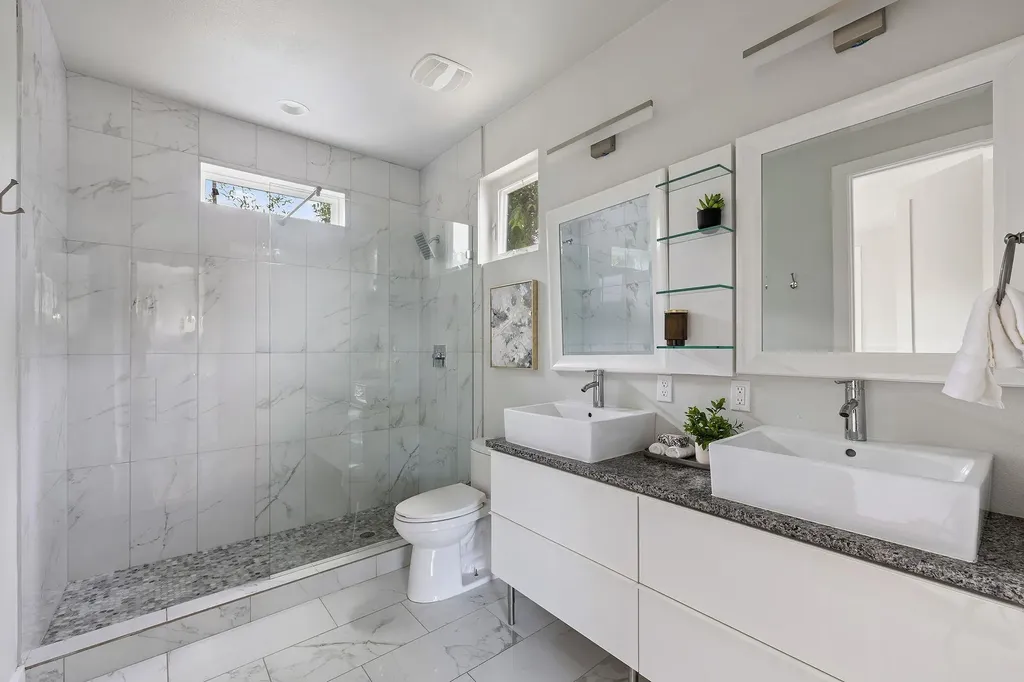 1604 Haskell Street Austin TX 78702