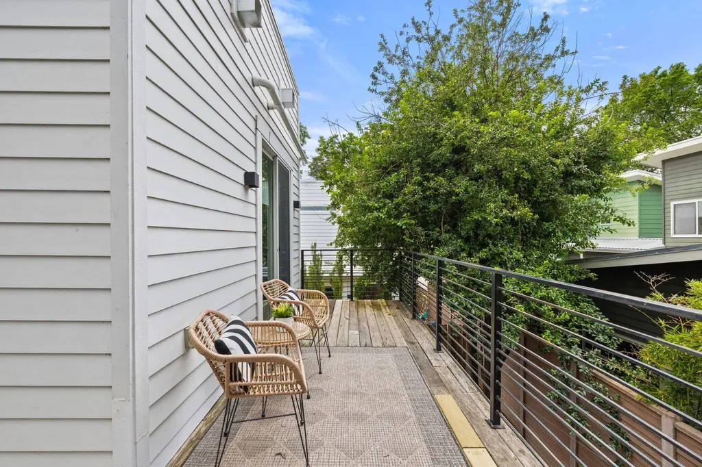 1604 Haskell Street Austin TX 78702