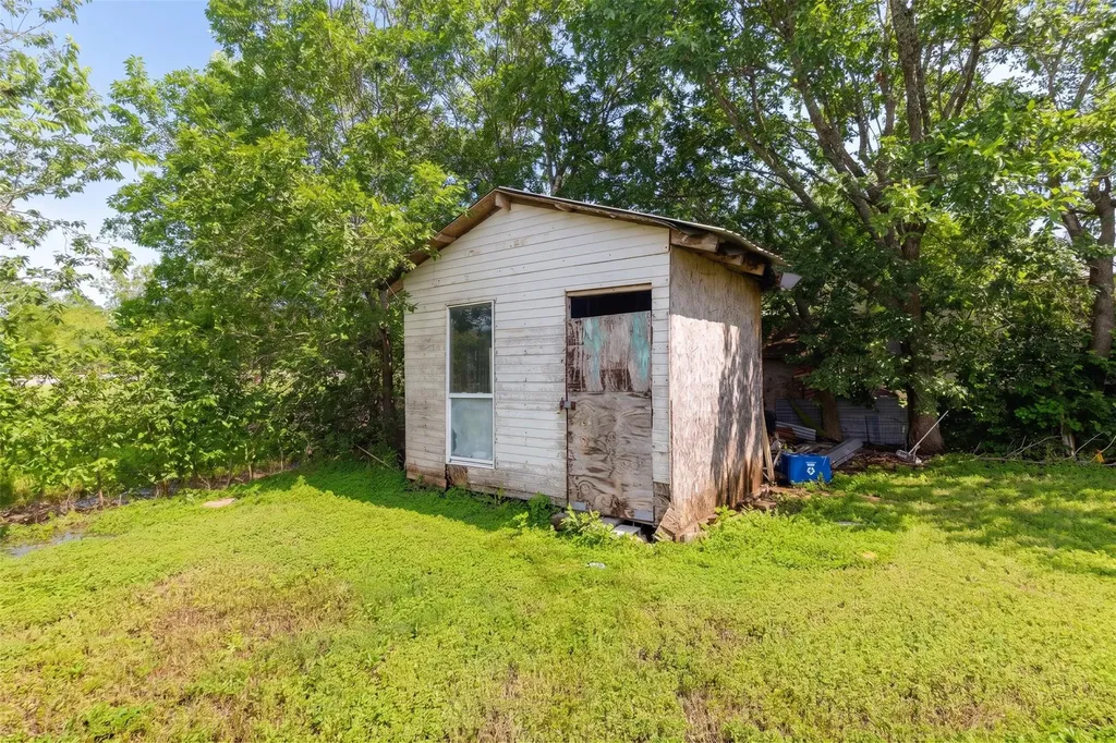 310 E Parsons Street Manor TX 78653