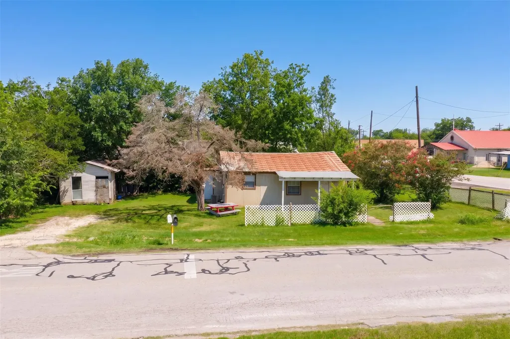310 E Parsons Street Manor TX 78653