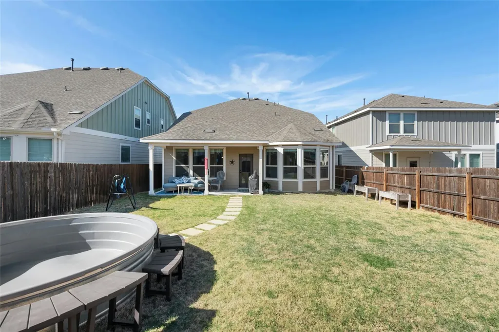 136 Banyon Drive Liberty Hill TX 78642