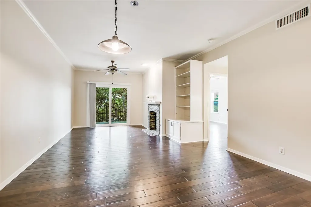 1741 Spyglass Drive Austin TX 78746