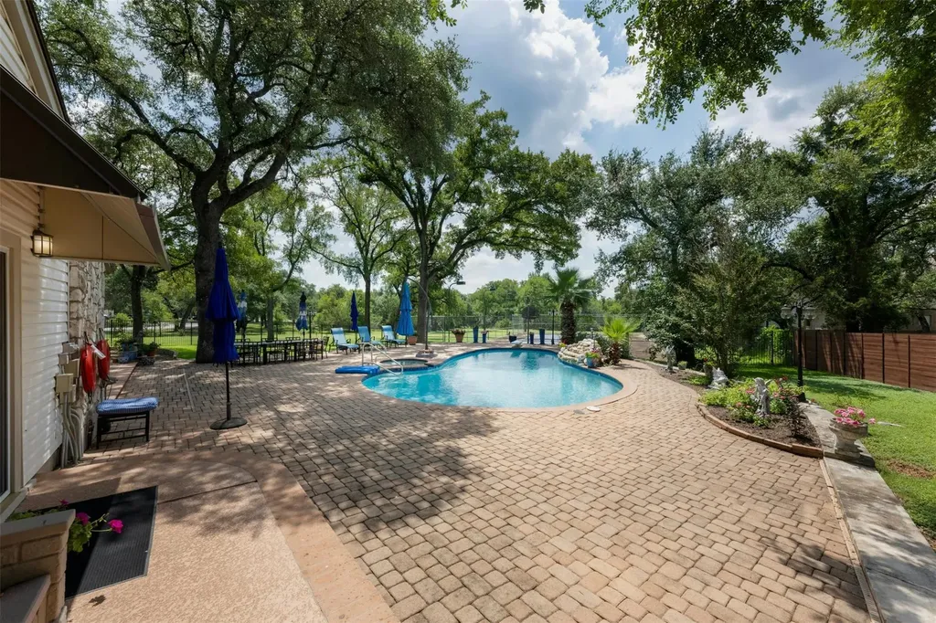 9911 Anderson Mill Road Austin TX 78750