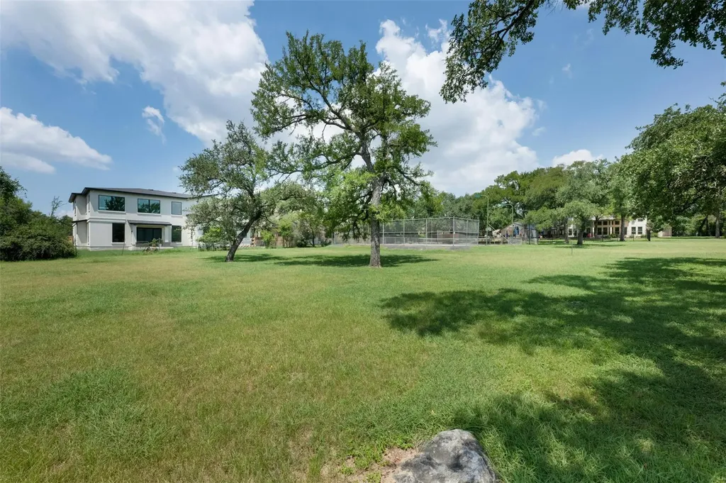 9911 Anderson Mill Road Austin TX 78750