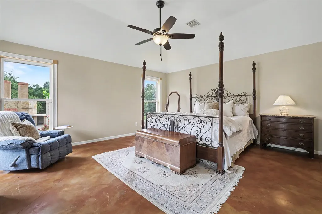 404 Mustang Way Georgetown TX 78633