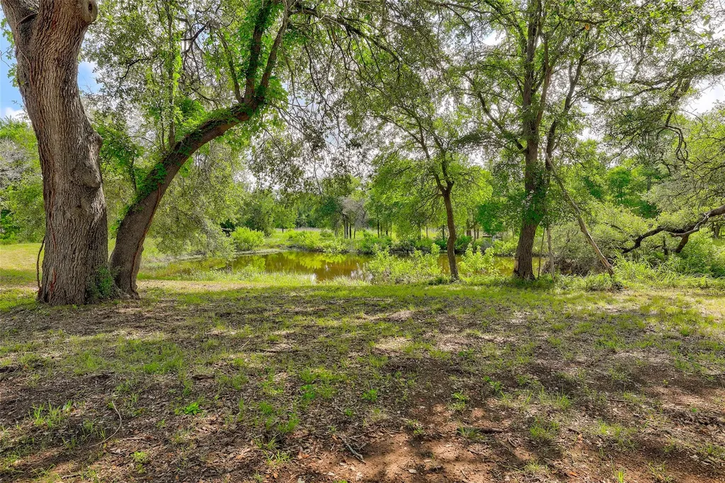 404 Mustang Way Georgetown TX 78633