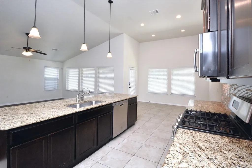 1922 Tawakoni Drive Round Rock TX 78664