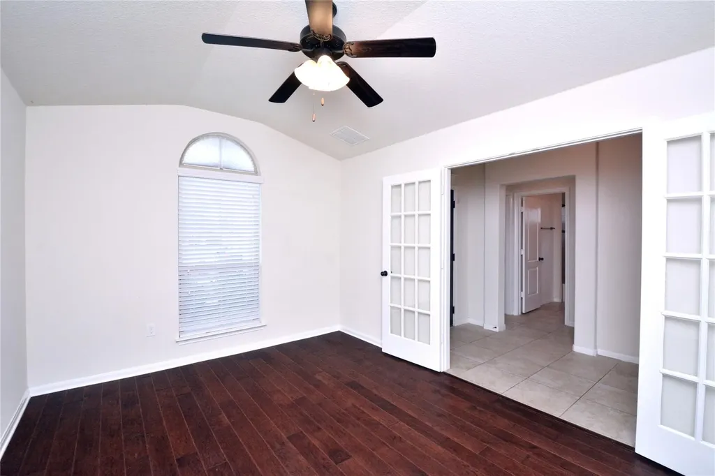 1922 Tawakoni Drive Round Rock TX 78664