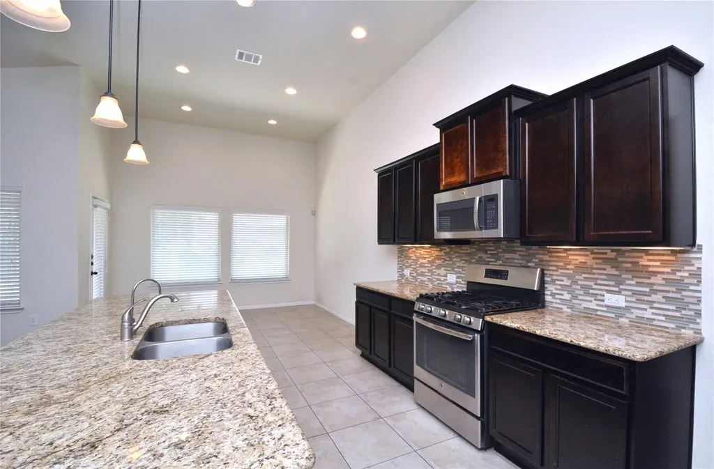 1922 Tawakoni Drive Round Rock TX 78664