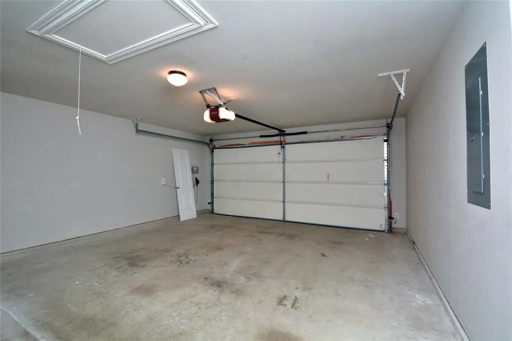 1922 Tawakoni Drive Round Rock TX 78664