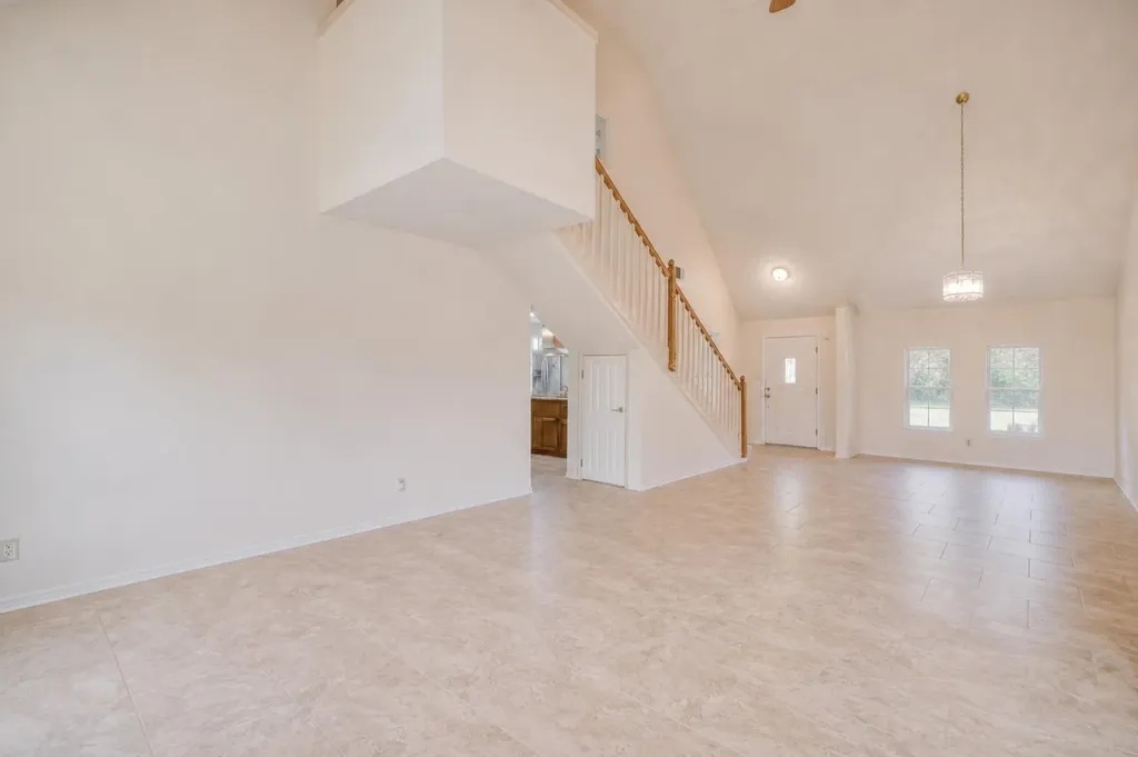 153 Pleasant Grove Road Elgin TX 78621
