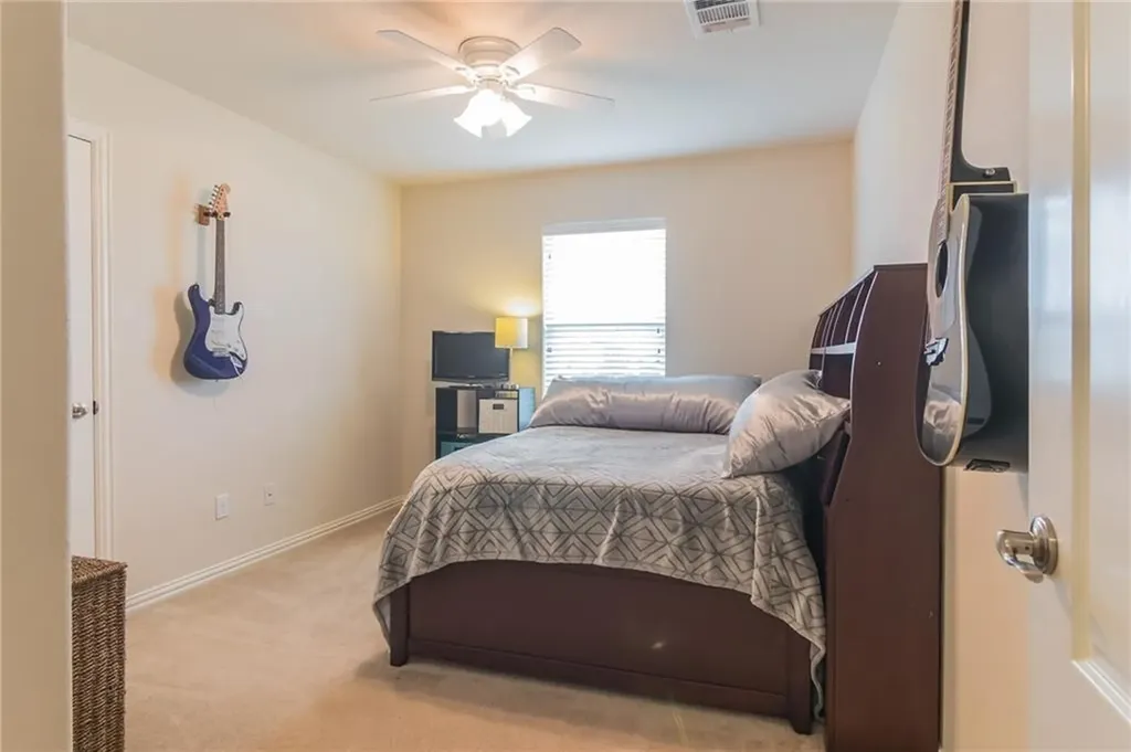 252 Pond View Pass Buda TX 78610