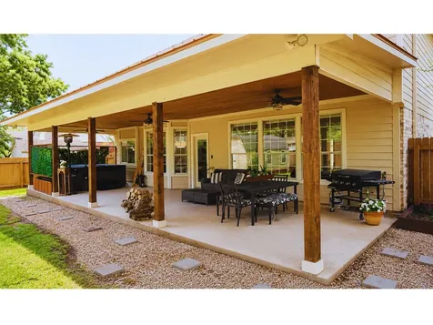 806 Mountain View Drive Pflugerville TX 78660