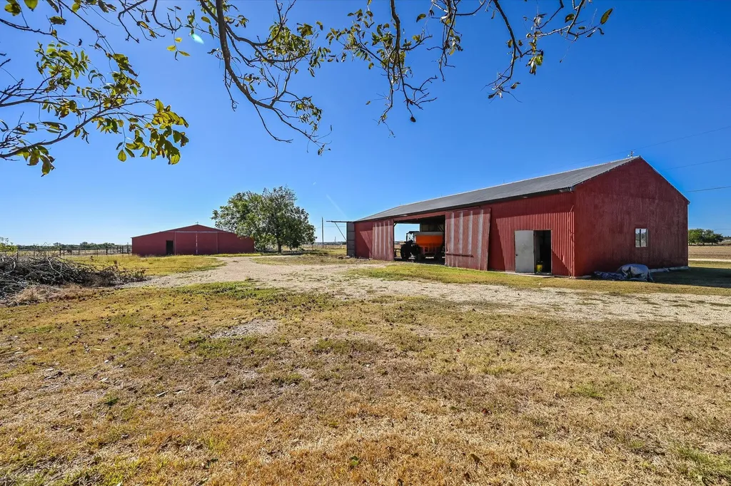 958 County Road 124 Georgetown TX 78626