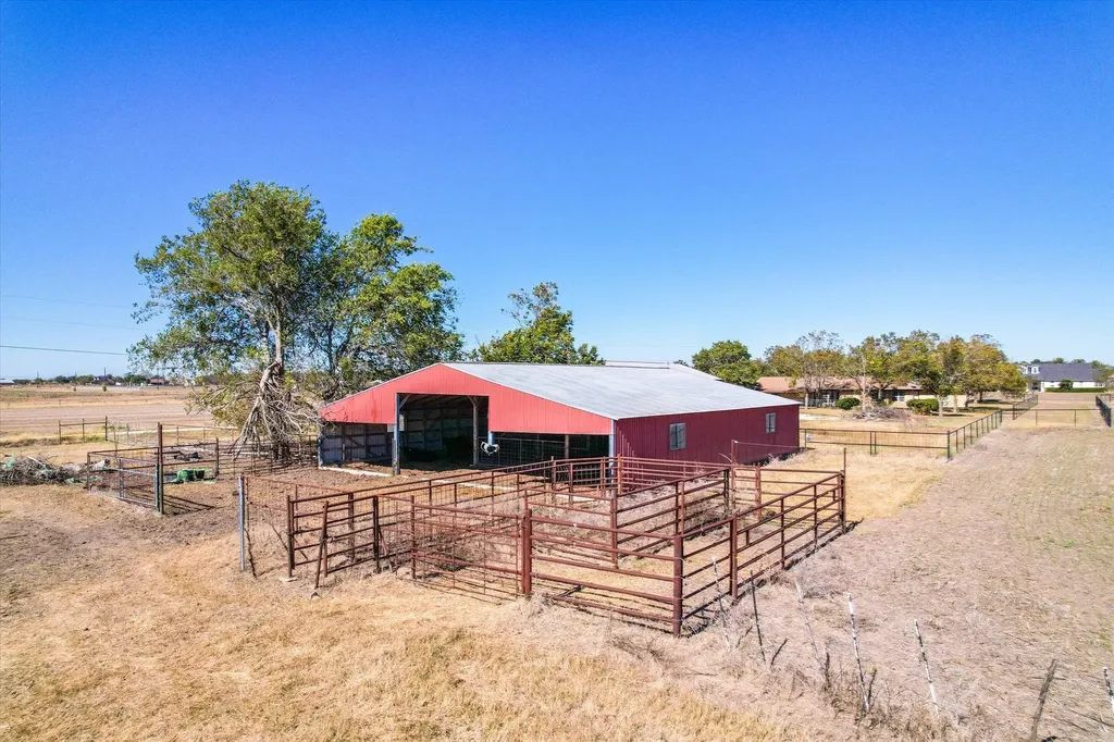 958 County Road 124 Georgetown TX 78626