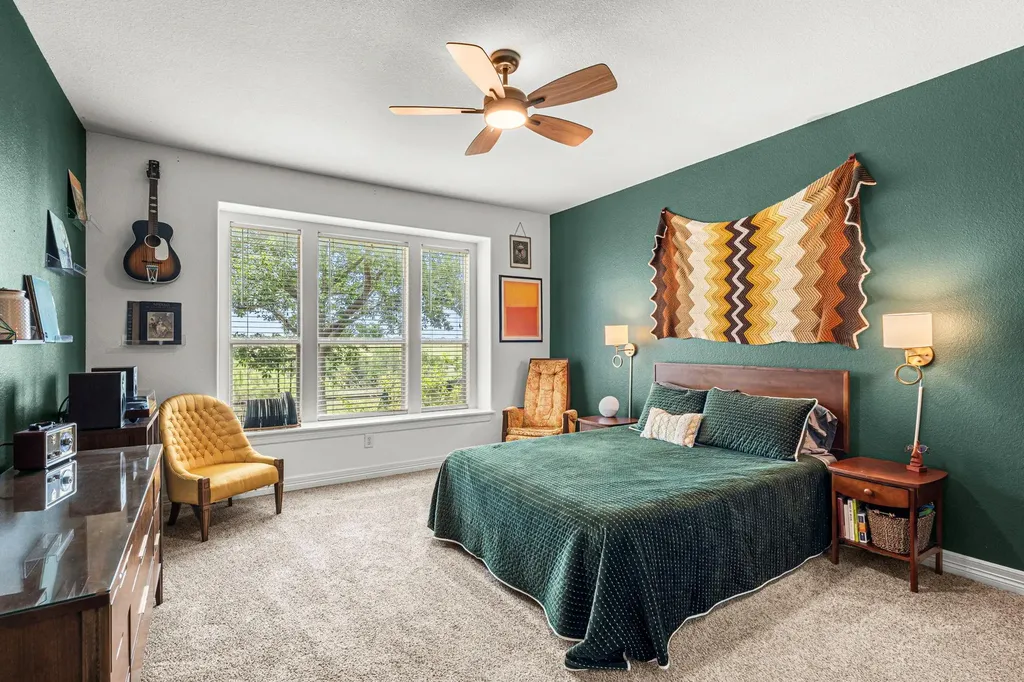 454 Fall Circle Kyle TX 78640