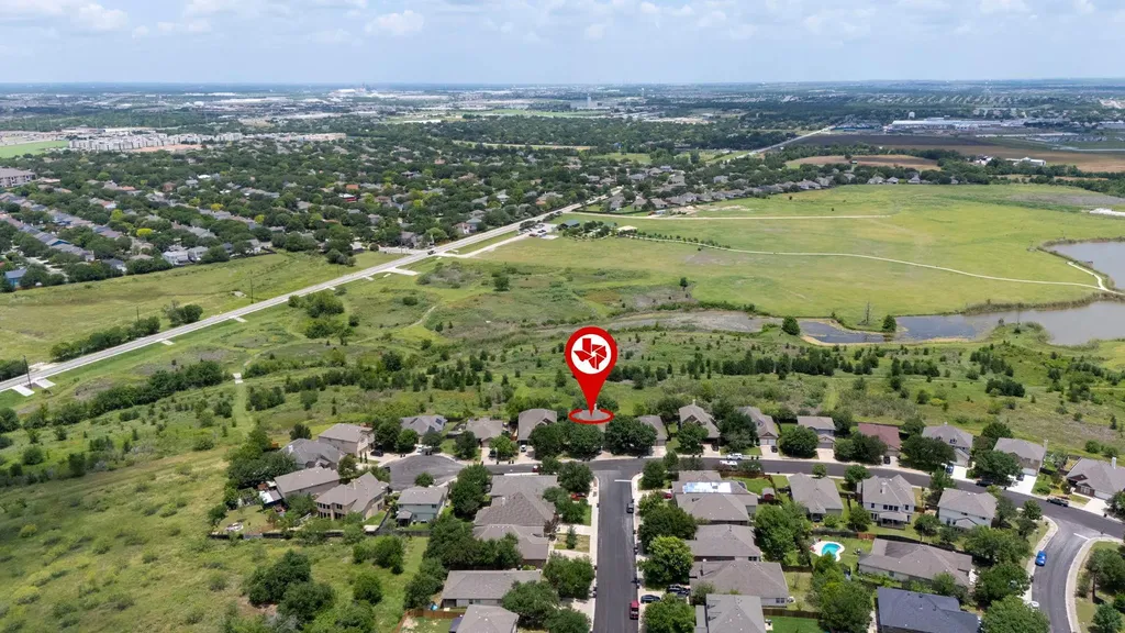 454 Fall Circle Kyle TX 78640