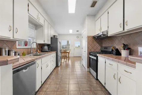 18108 Werchan Lane Coupland TX 78615